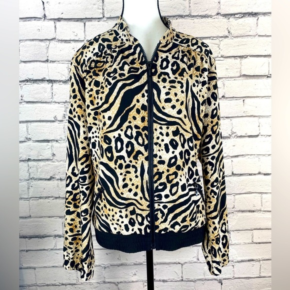 Chicos Animal Print Leopard Cheeth Bomber Jacket size Large Chicos size 2 - Picture 1 of 11